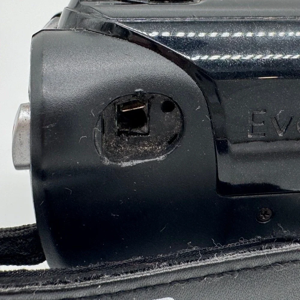 JVC Everio GZ-HM30BU HD Camcorder Black 40x Optical Zoom Untested For Parts